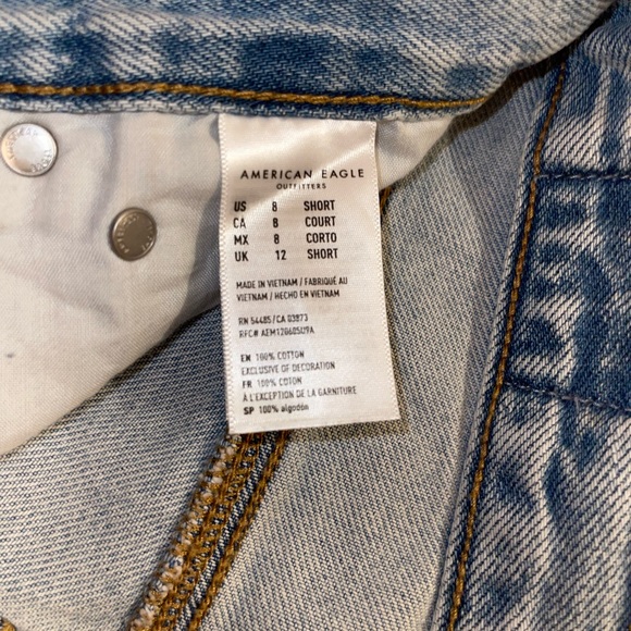 American Eagle Ripped Highest Waist ‘90s Boyfriend Jean - Picture 5 of 5